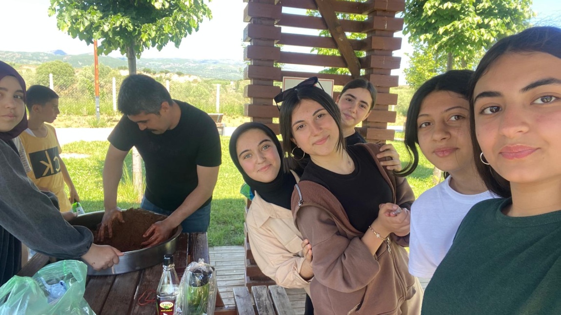 Genç Millet Bahçesi Gezi ve Piknik Etkinliği 